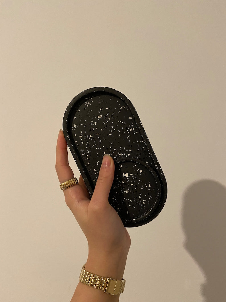 Oval tray, jewelry tray