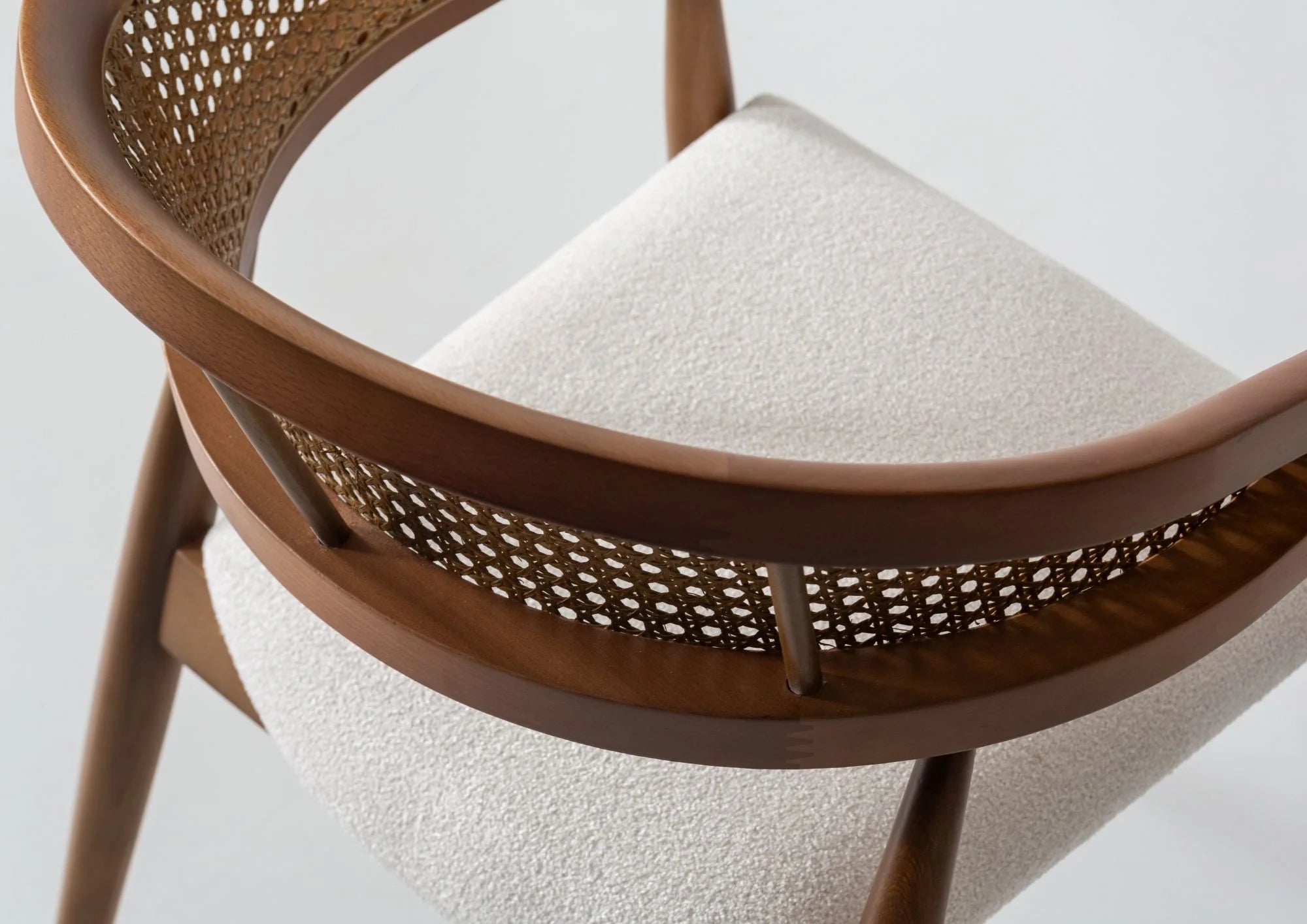 5 Reasons Why Cane Webbing Chairs Are a Must-Have